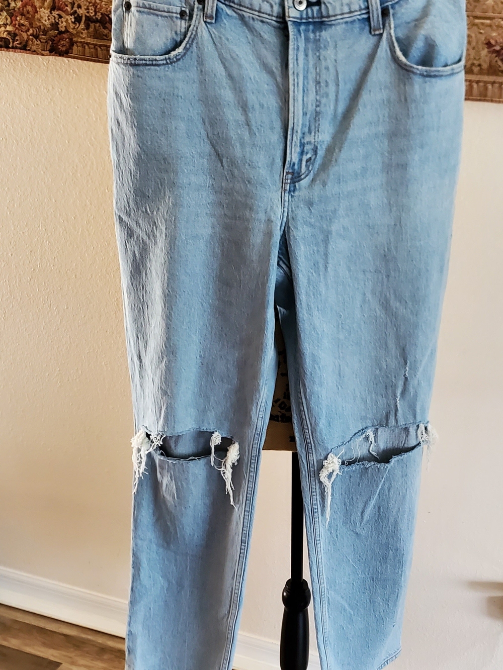 Abercrombie & Fitch Light Blue Slim Straight Ripped Jeans